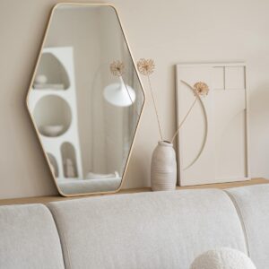 Hexagon spiegel 90×60 cm - Zacht Goud